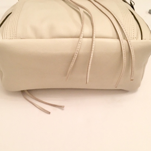 Olivia And Joy Leather Bag🔥 - Picture 8 of 8